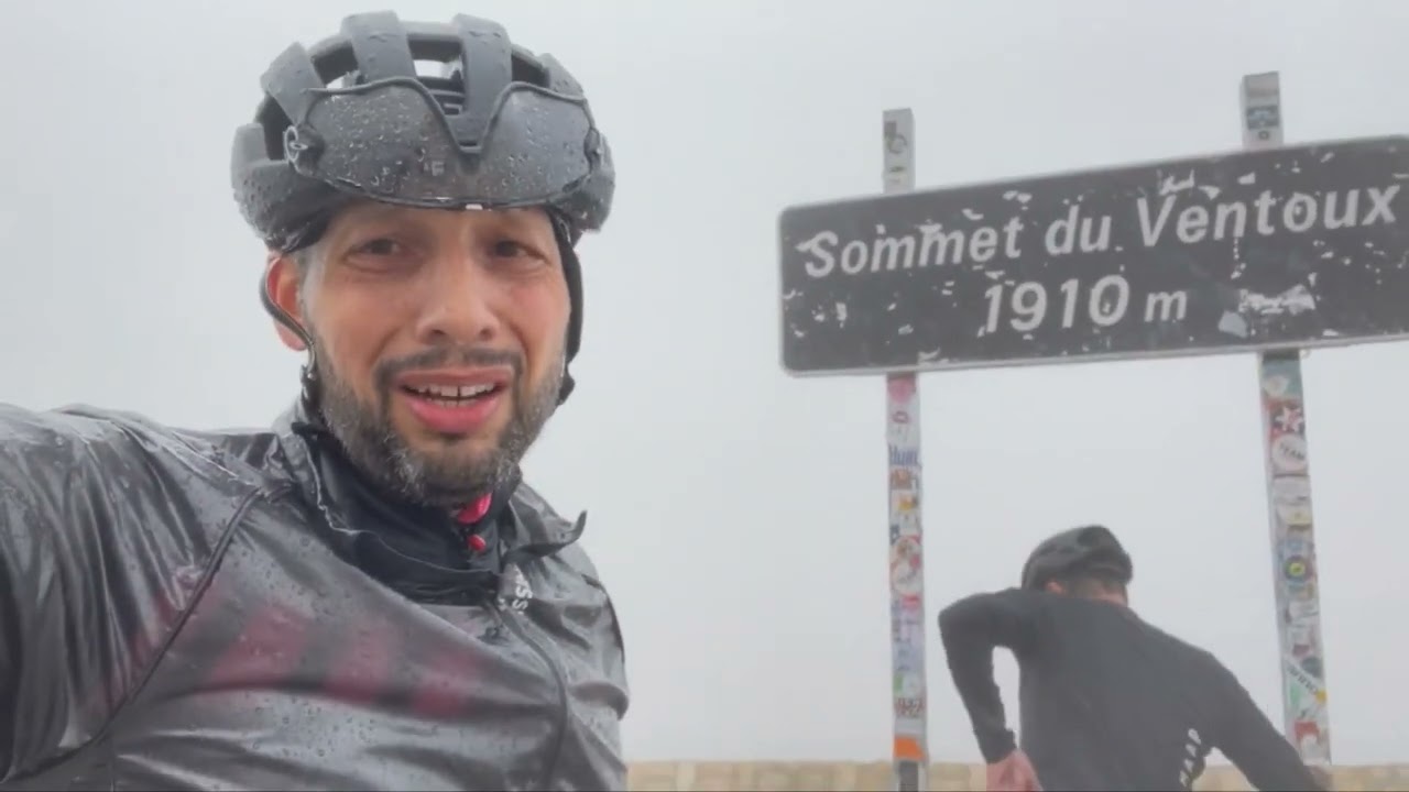 24 September 2022 - Light Rain In Mont Ventoux