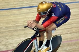 Bradley Wiggins setting the UCI 1-hour record (54.526 km) in 2015