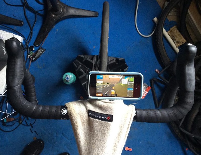 kom cycling garmin edge universal phone adapter