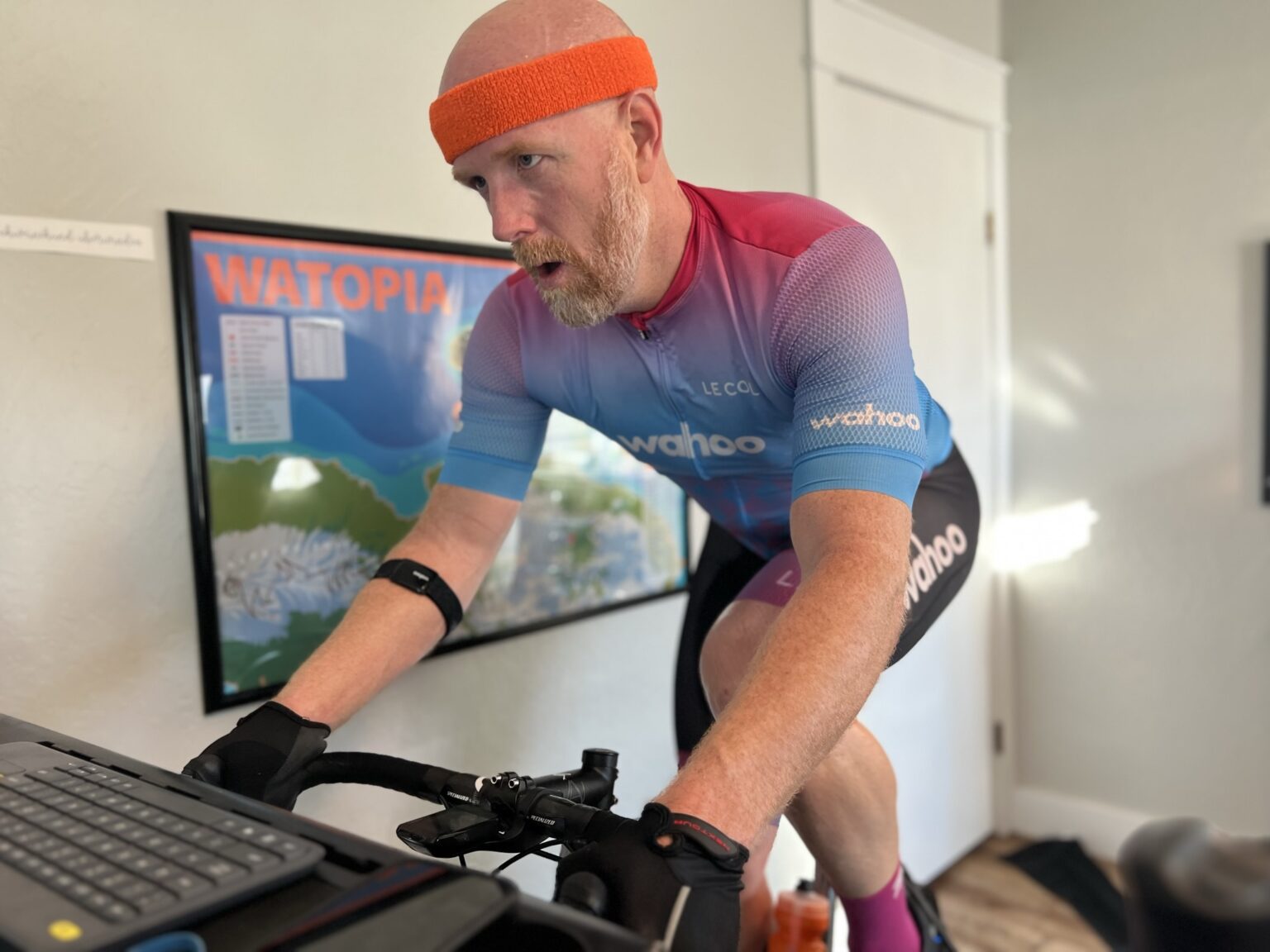 le col x wahoo indoor training bib shorts