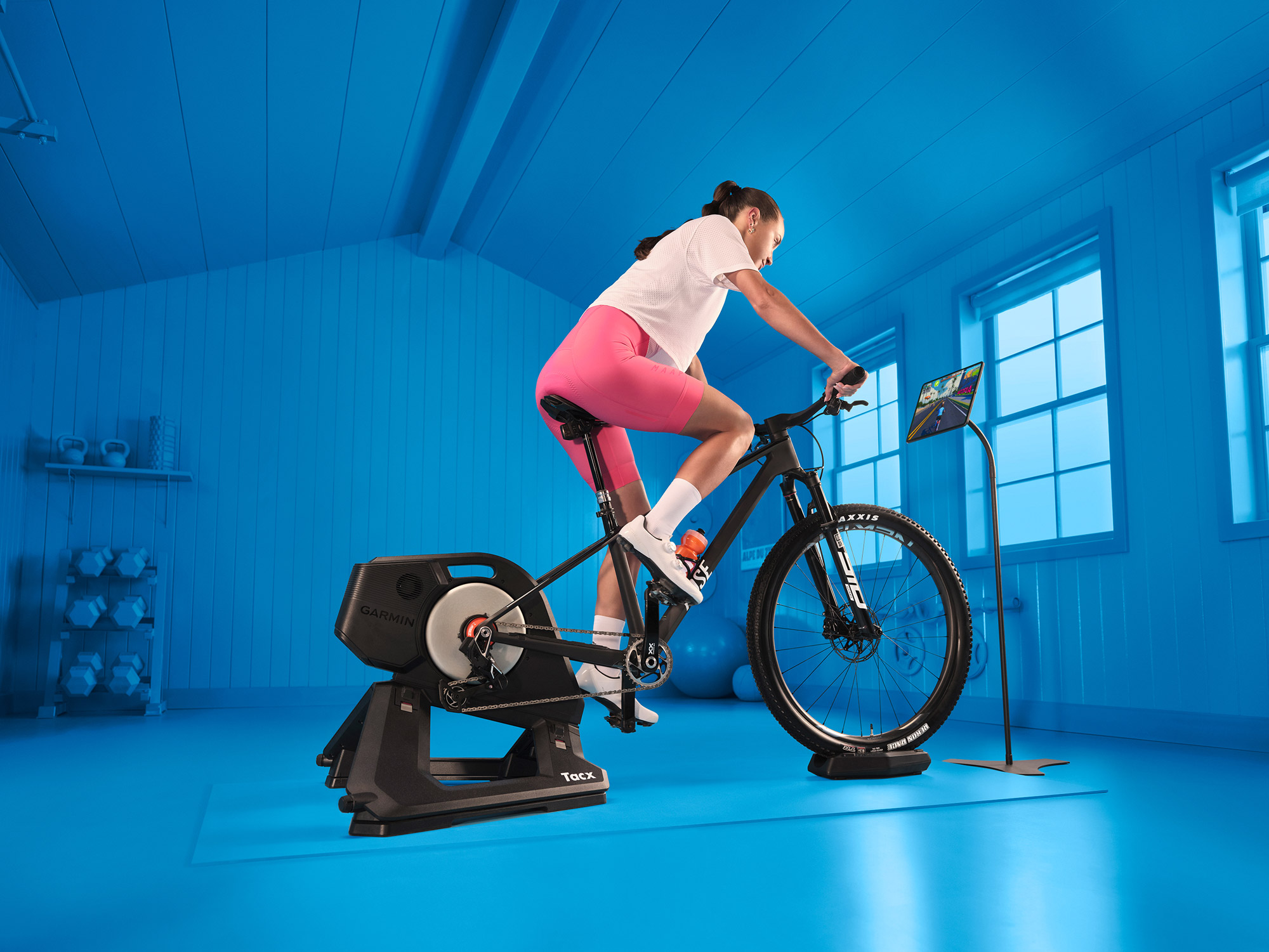 Garmin/Tacx Announce Zwift Virtual Shifting Support for Neo
